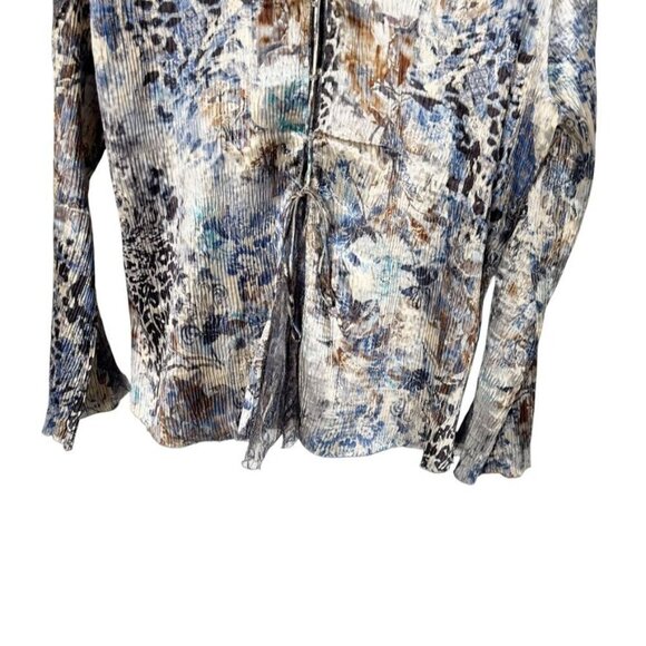 KOMAROV Blue Watercolor Ruffle Bell Sleeve Crinkle Blouse lace size Medium shirt - Picture 5 of 9